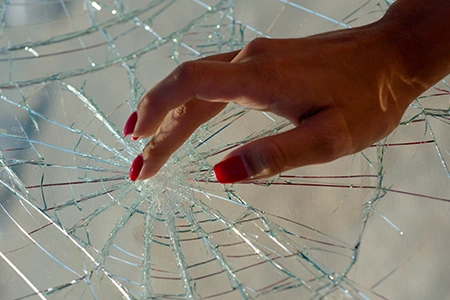 Emergency Glass Repair in Town 'n' Country, FL