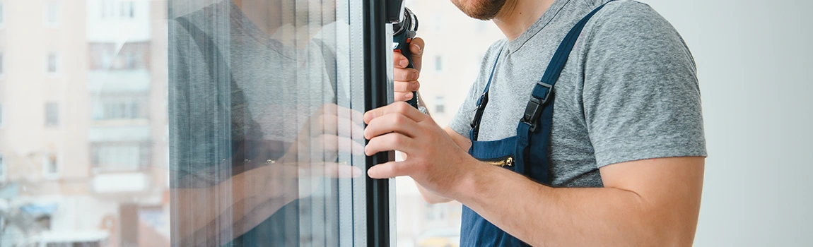 Same-day Glass Repair Cost in Town 'n' Country